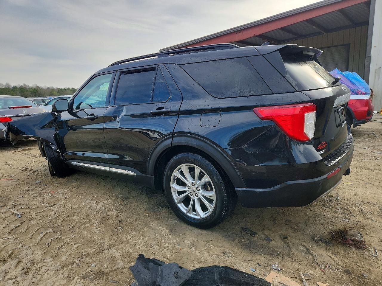 2021 Ford Explorer Xlt - Image 2