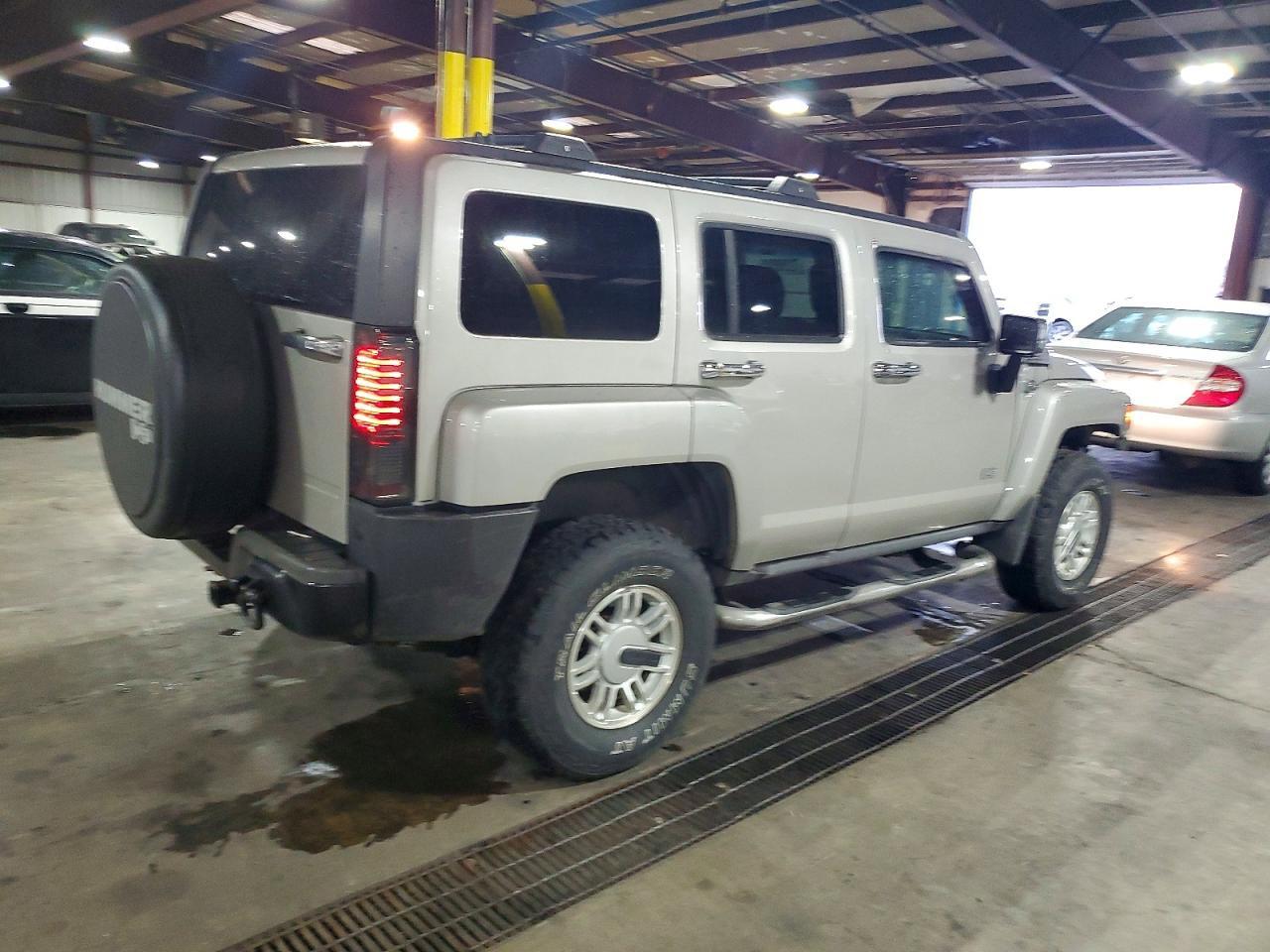2006 Hummer H3 - Фото 3