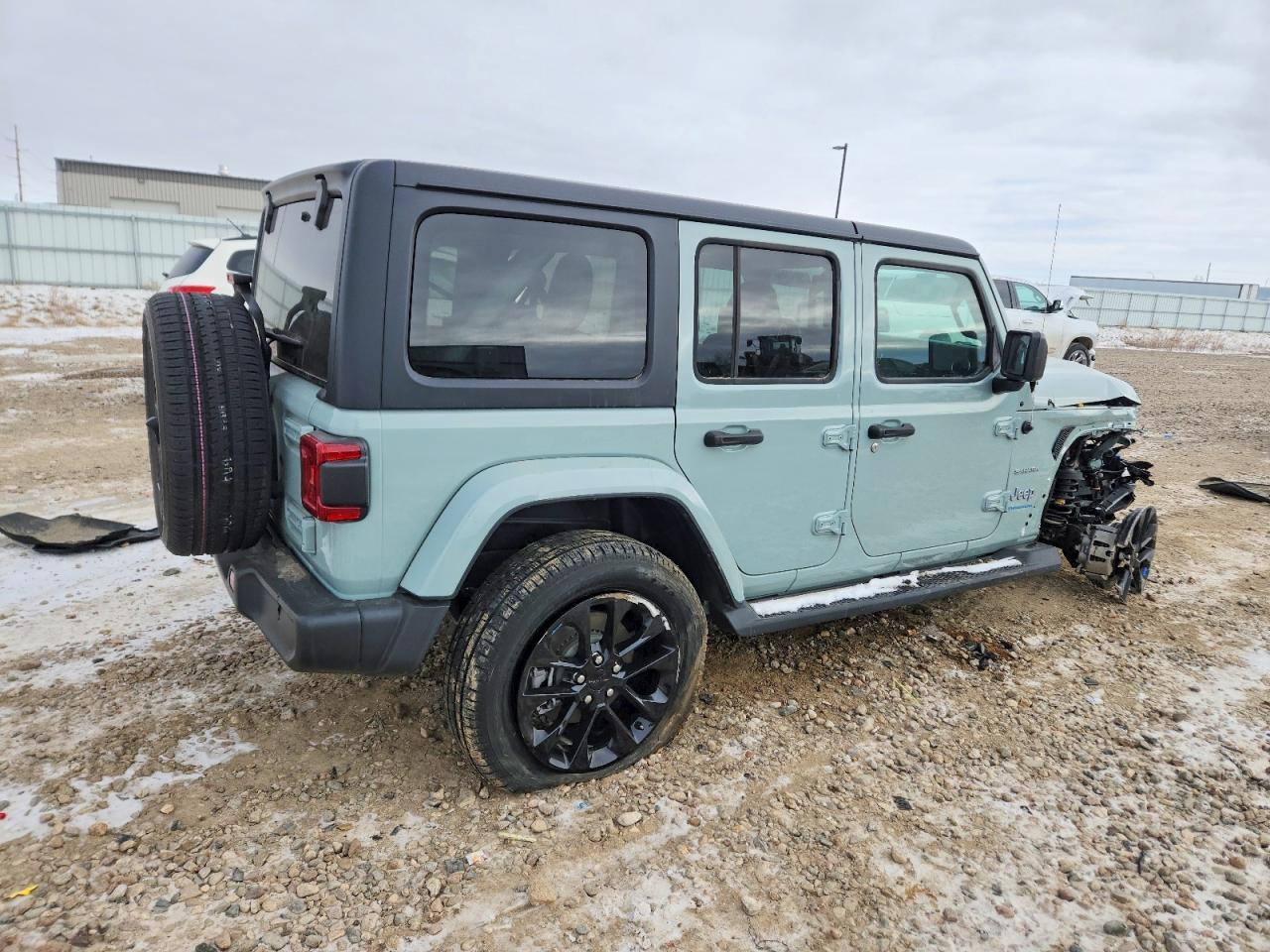 2023 Jeep Wrangler Sahara 4Xe - Фото 3