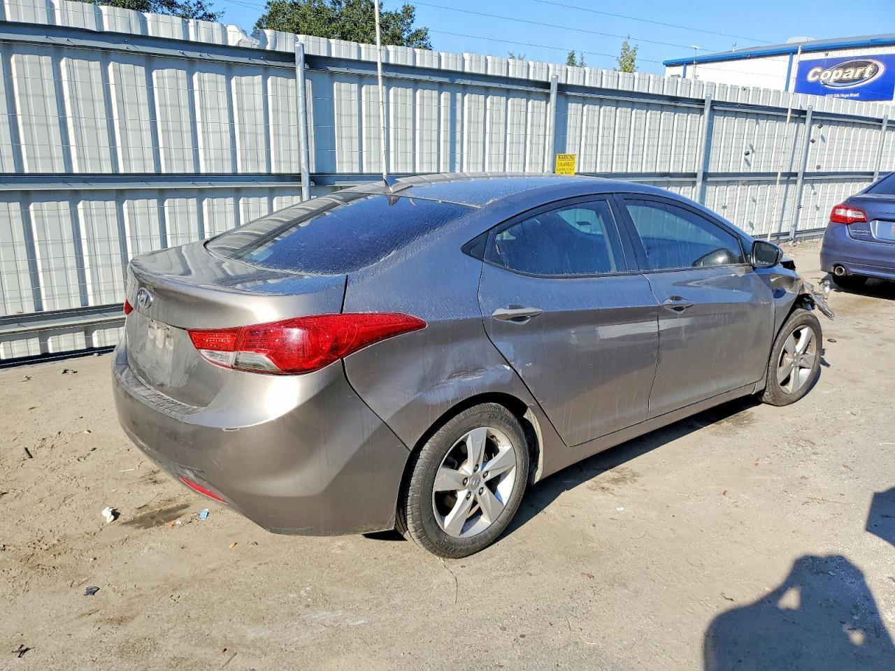 2013 Hyundai Elantra Gls - Фото 3