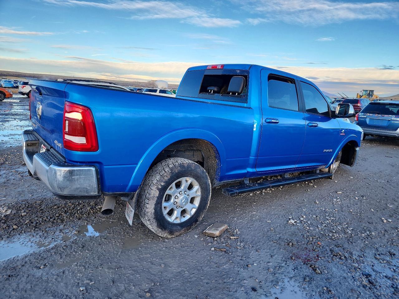 2021 Ram 2500 Laramie - Фото 3