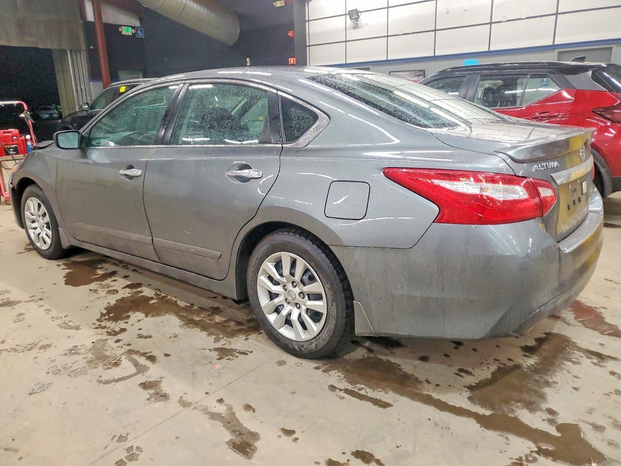 2016 Niss Altima 2.5 - Фото 2