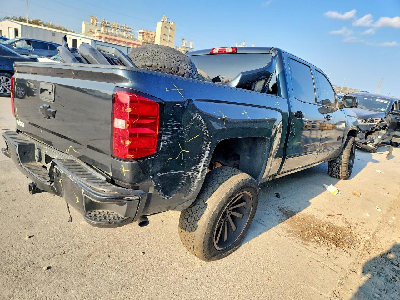 2018 Chevrolet Silverado K1500 Lt - Image 3