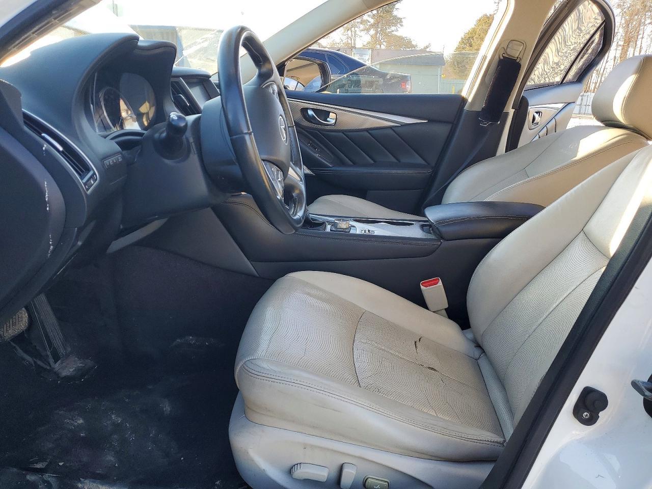 2017 Infiniti Q50 - Image 7