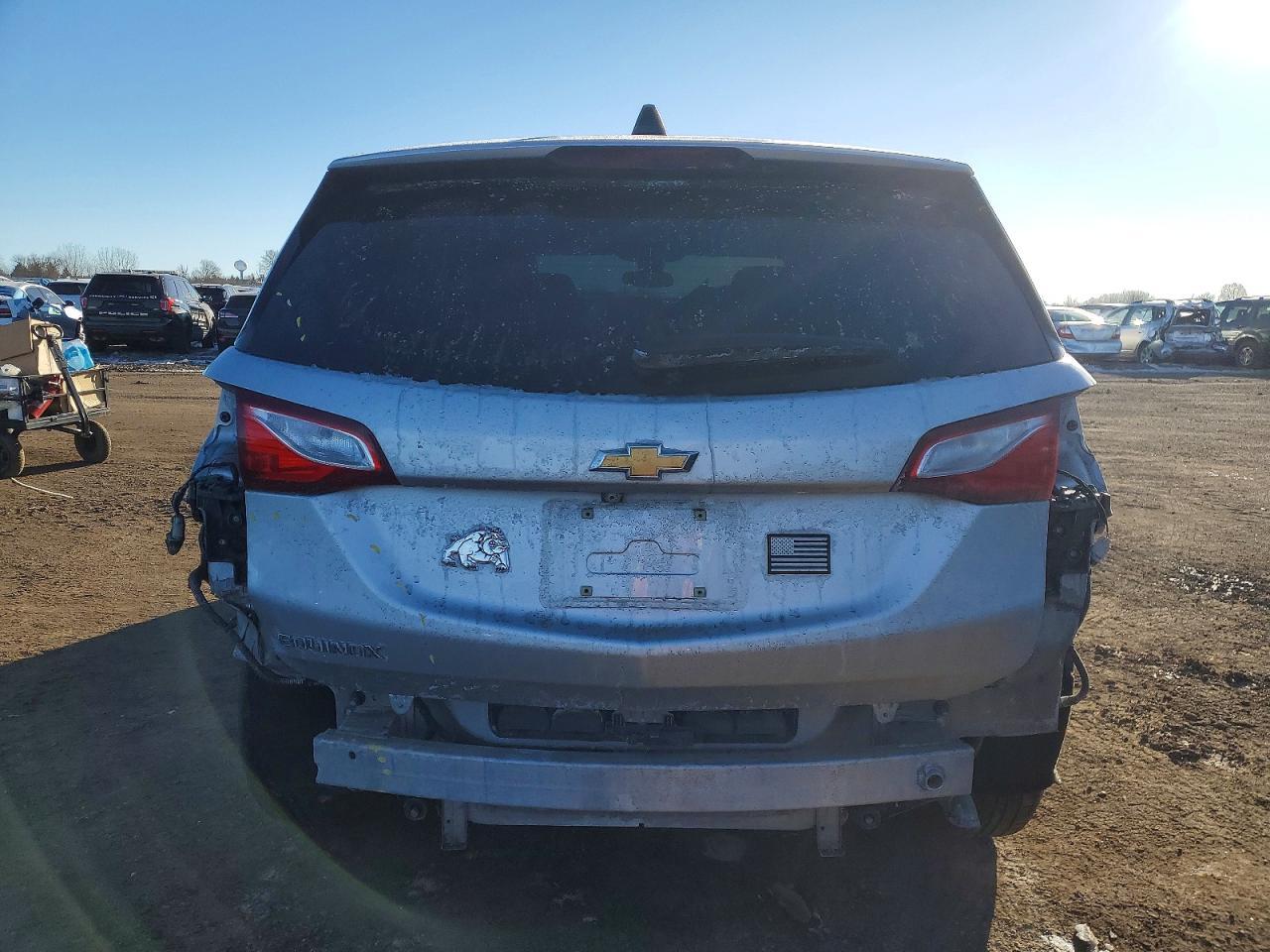 2021 Chevrolet Equinox Ls - Фото 6