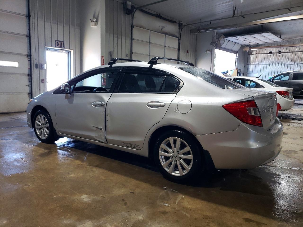 2012 Honda Civic Ex - Image 2