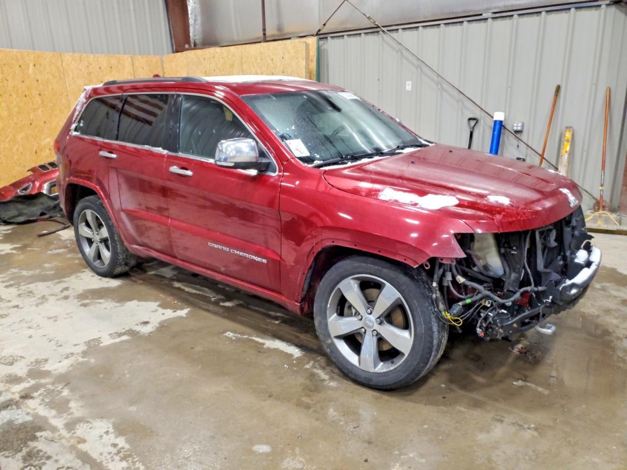 2015 Jeep Grand Cherokee Overland - Image 4