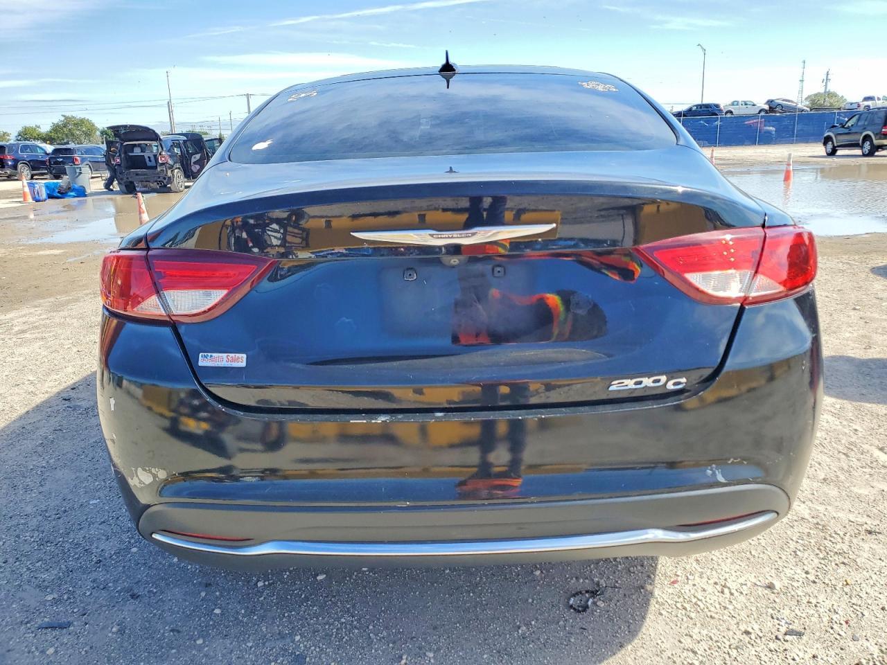 2015 Chrysler 200 C - Фото 6