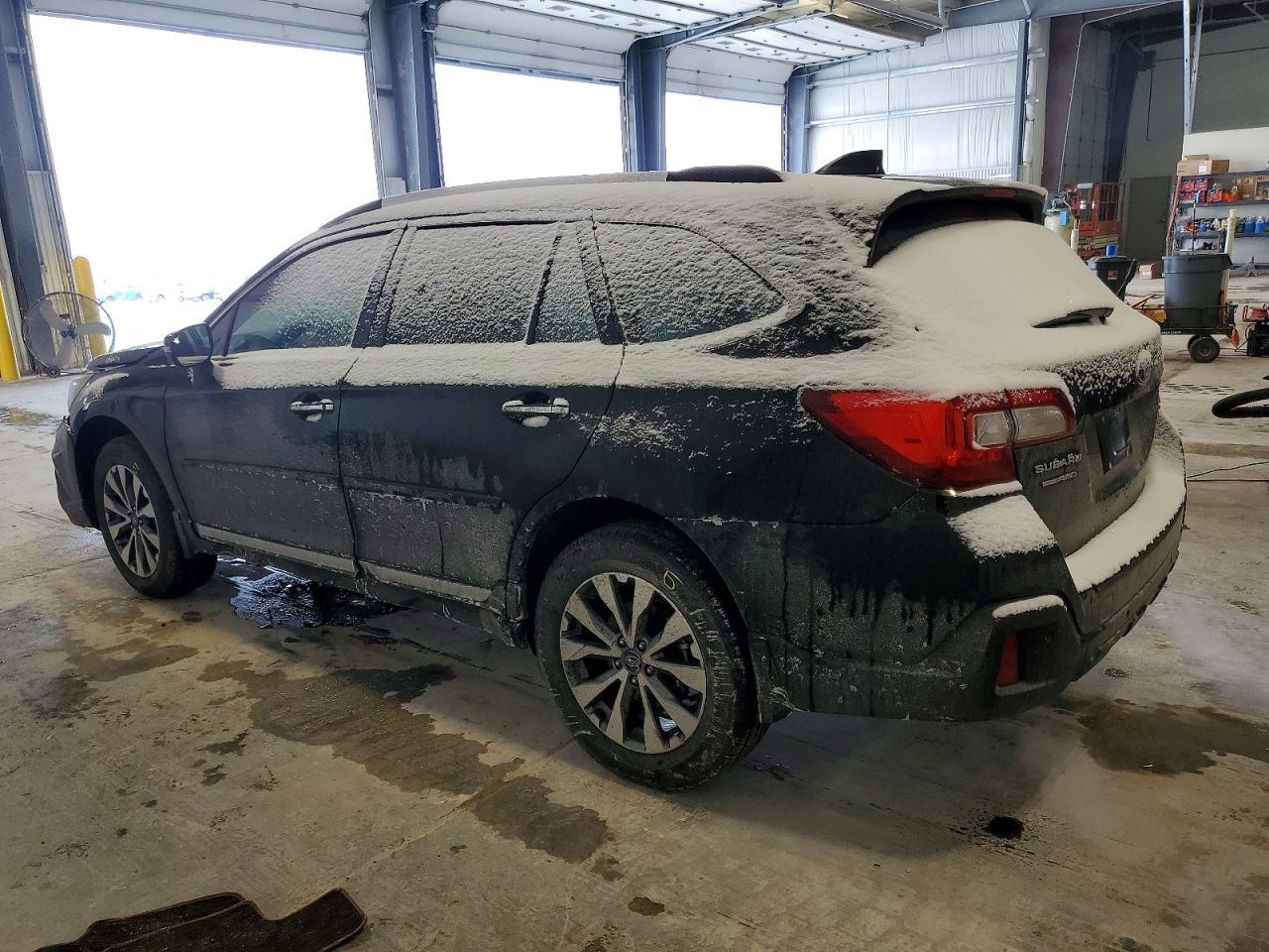 2019 Subaru Outback Touring - Фото 2