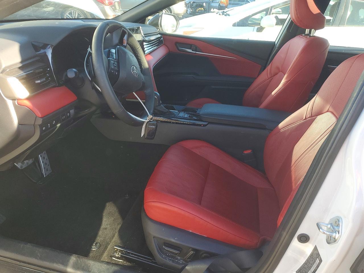 2025 Toyota Camry Xse - Фото 7