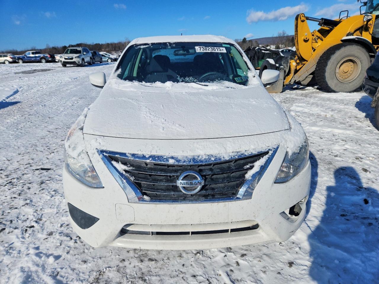 2019 Nissan Versa S - Фото 5