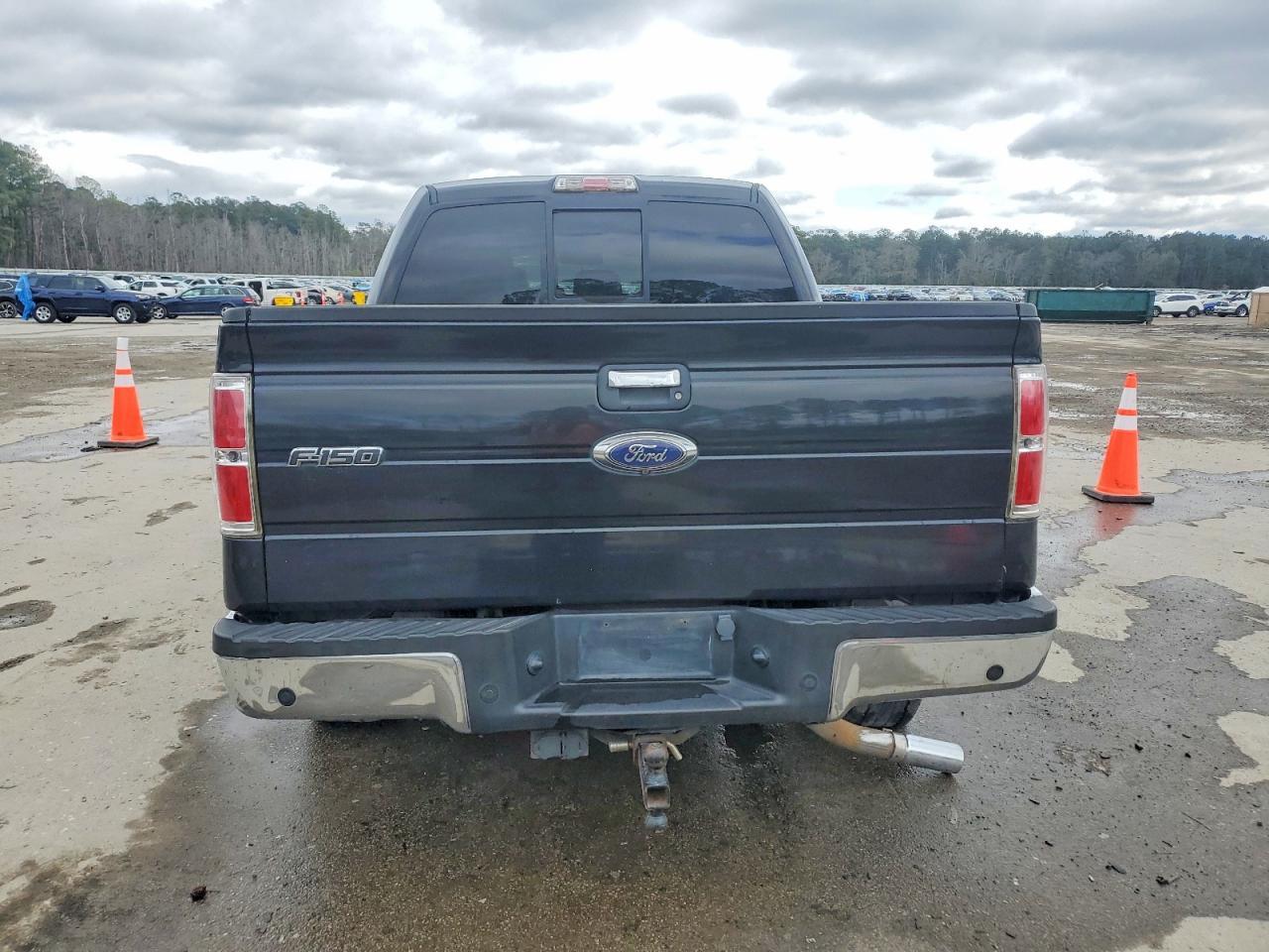 2014 Ford F150 Supercrew - Image 6