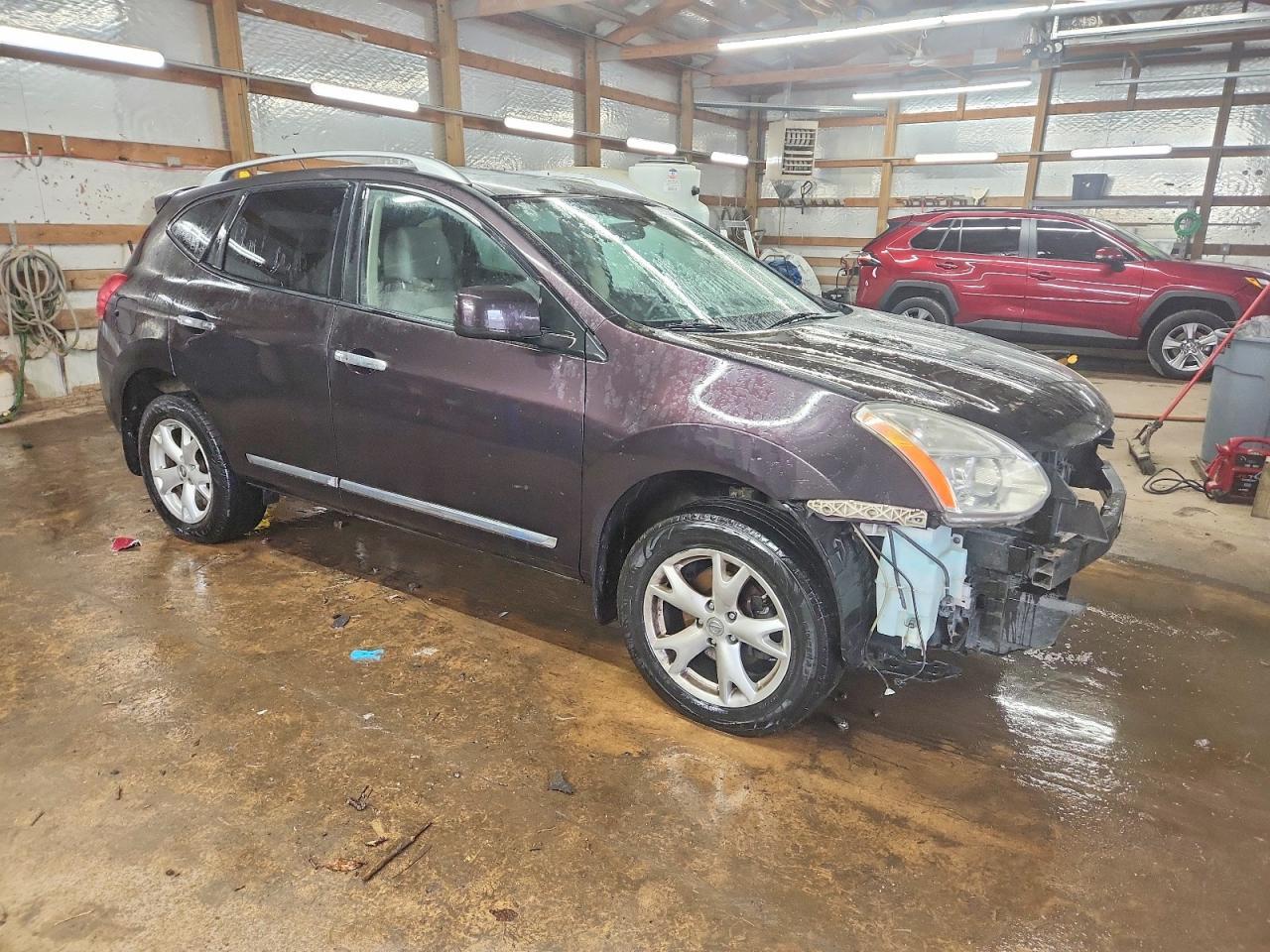2011 Nissan Rogue S - Фото 4