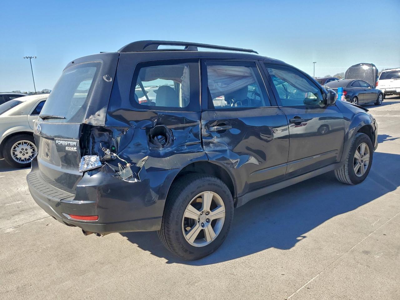 2012 Subaru Forester 2.5X - Фото 3