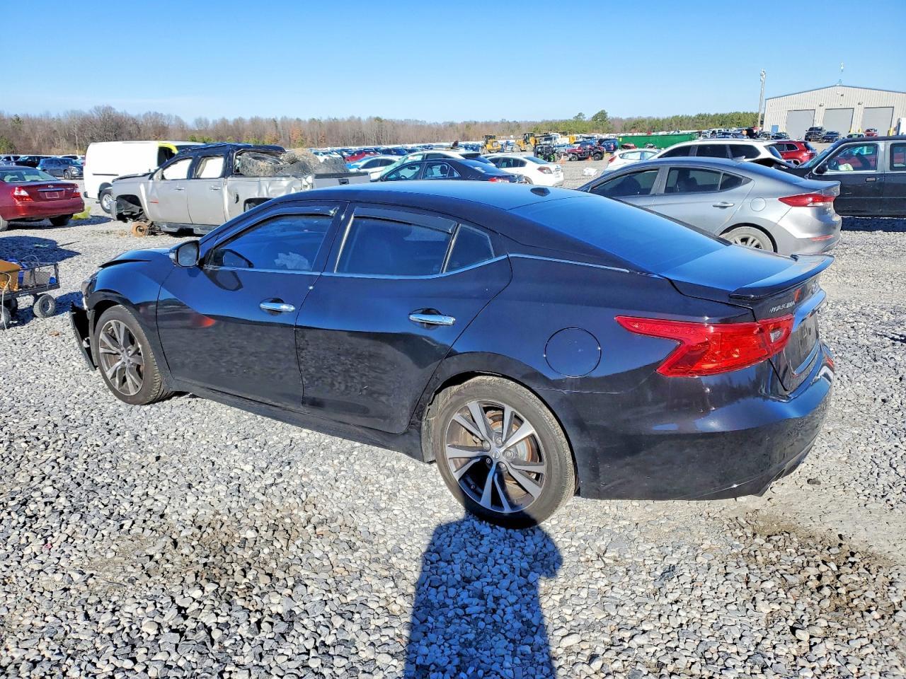 2016 Nissan Maxima 3.5S - Фото 2
