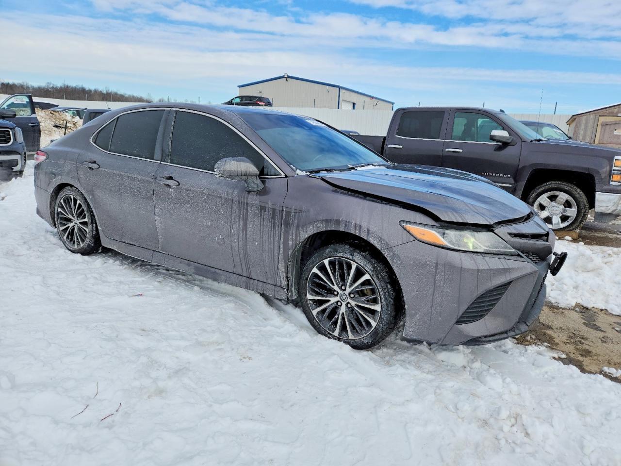 2020 Toyota Camry Se - Image 4