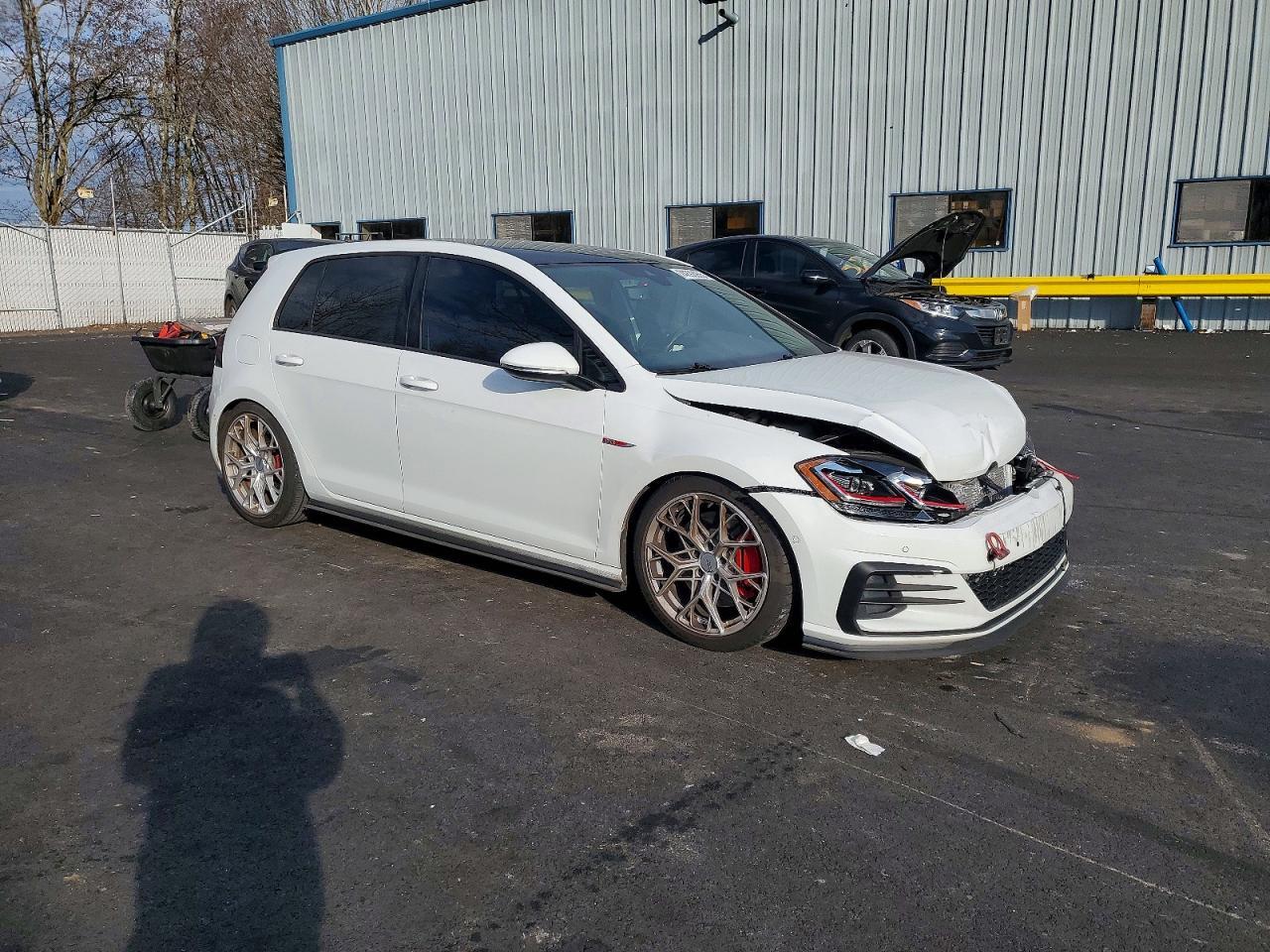 2018 Volkswagen Gti - Фото 4