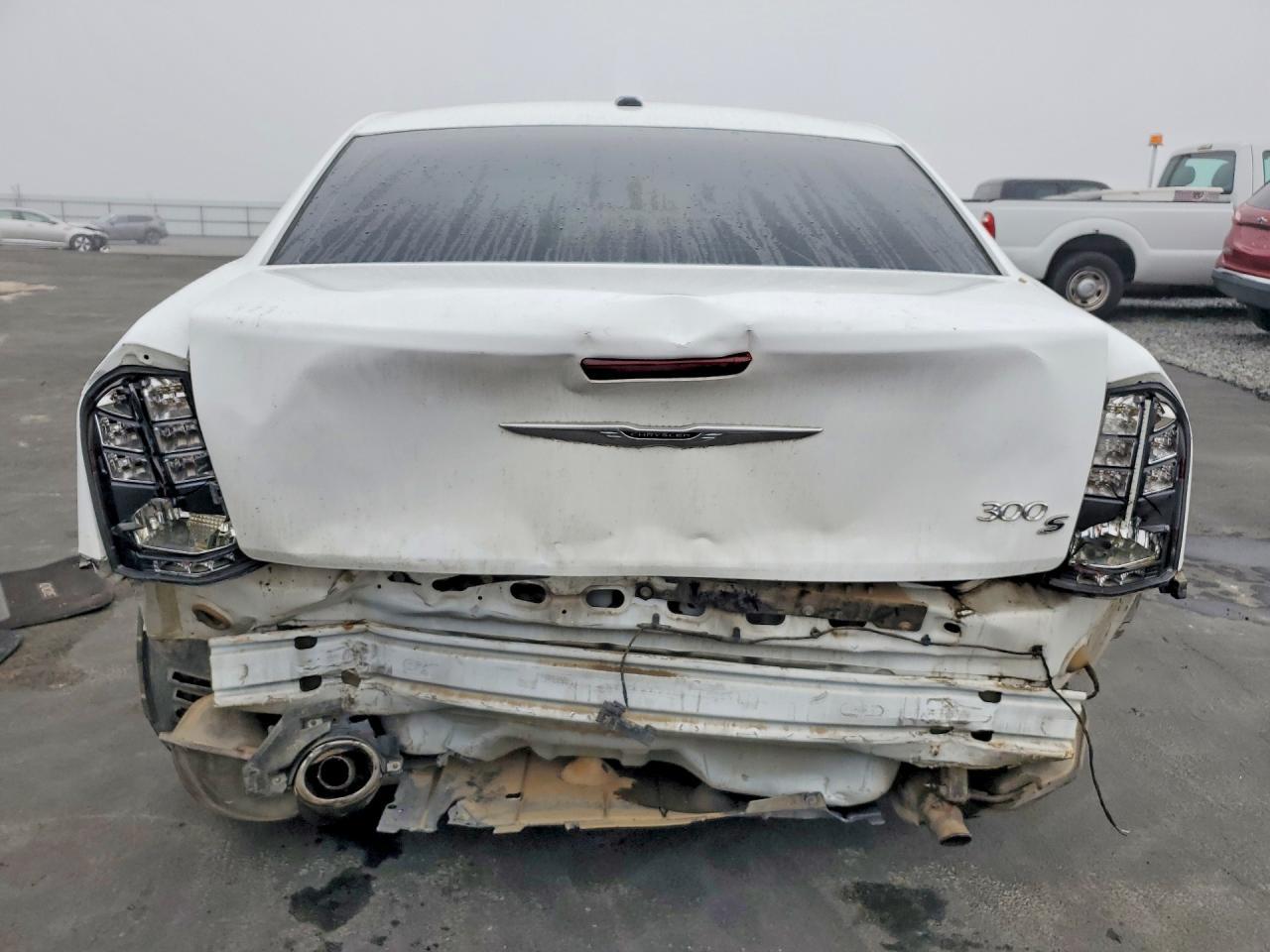 2012 Chrysler 300 S - Фото 6