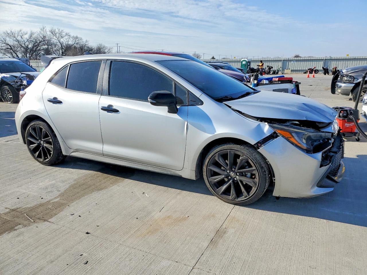 2021 Toyota Corolla Se - Фото 4
