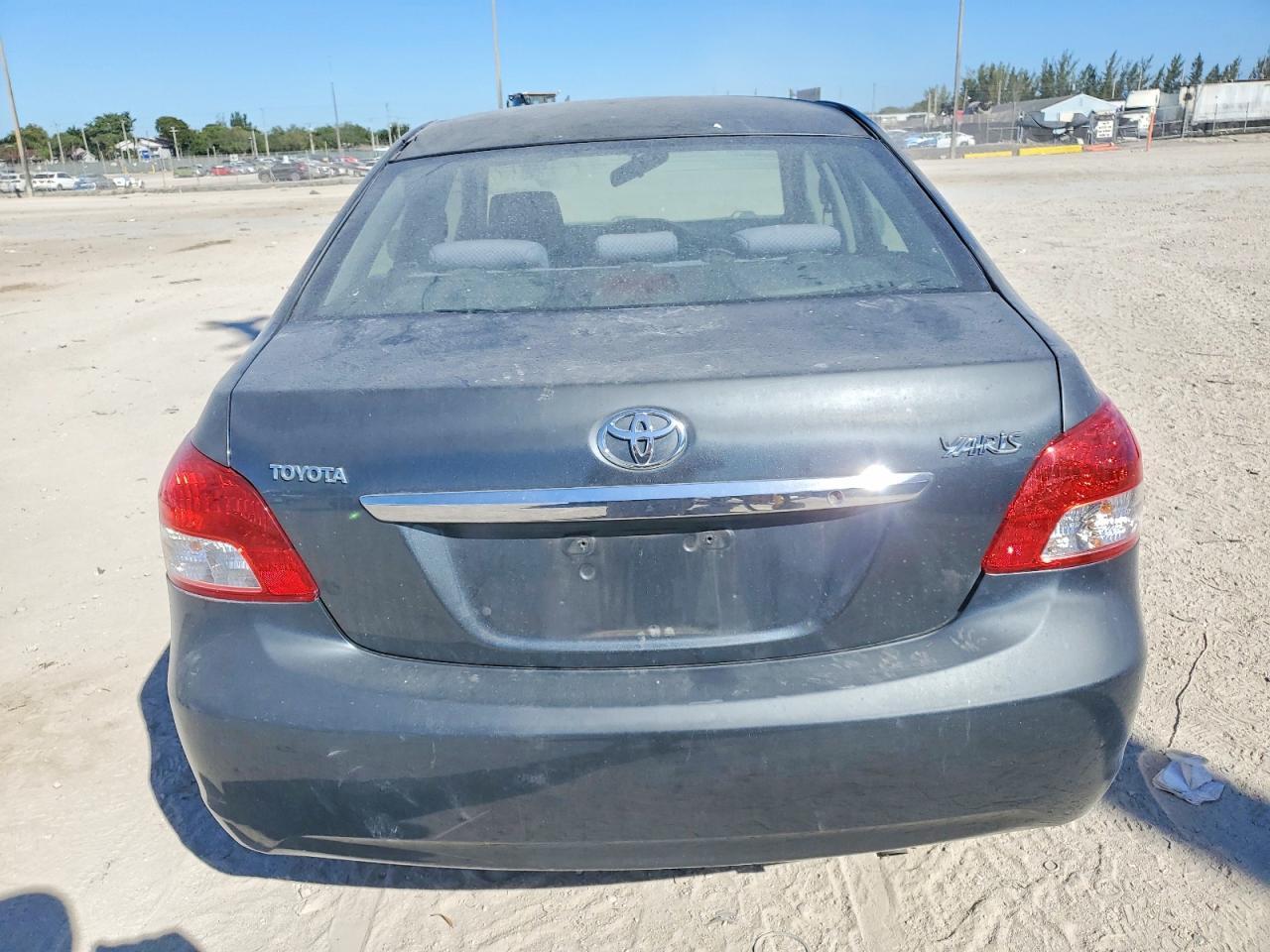 2008 Toyota Yaris - Фото 6