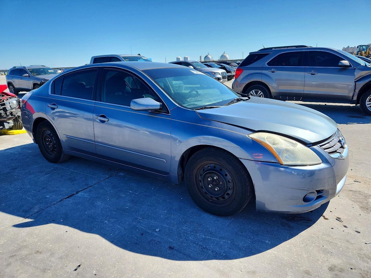 2010 Nissan Altima Base - Фото 4