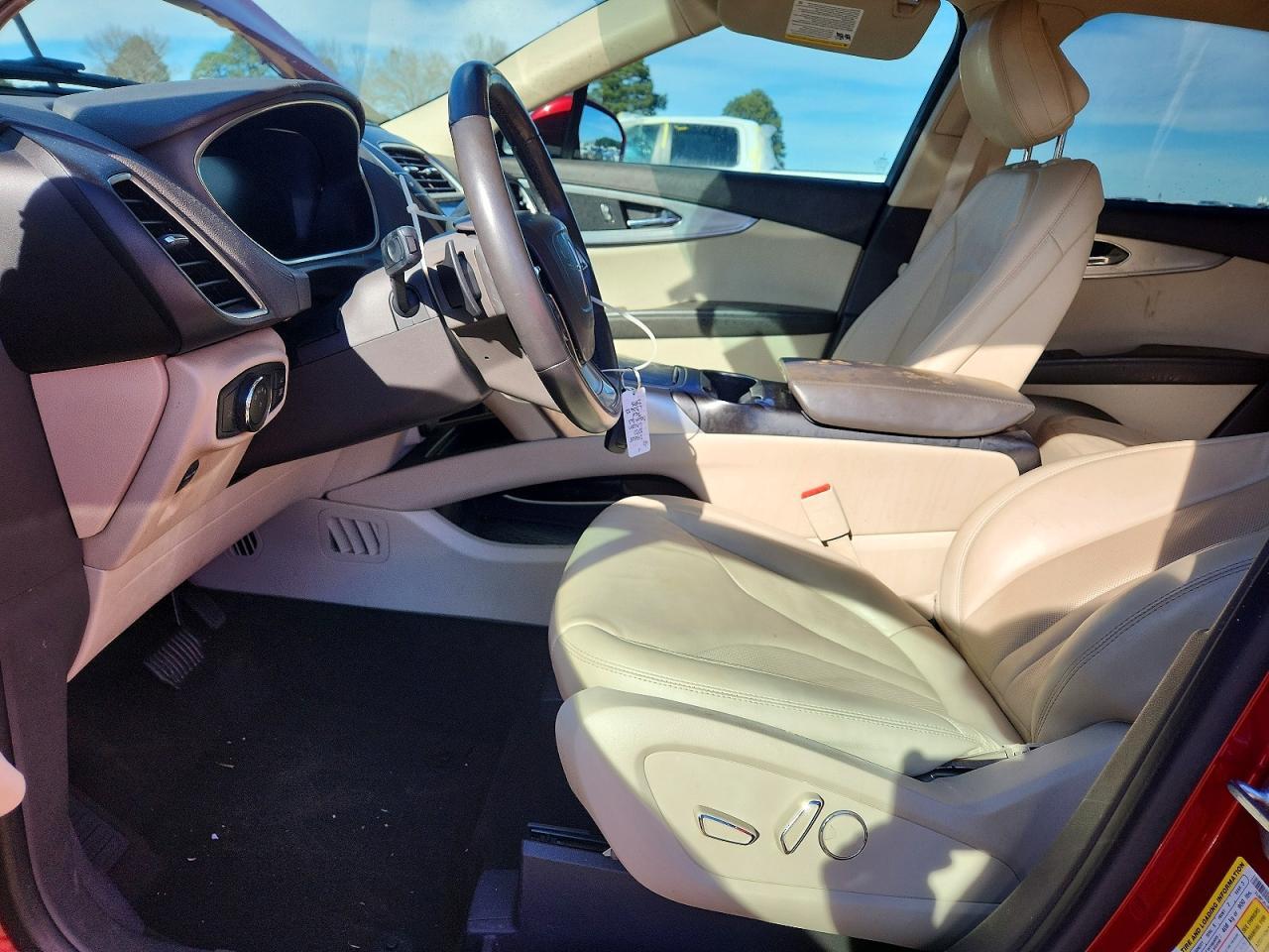 2020 Lincoln Nautilus - Фото 7