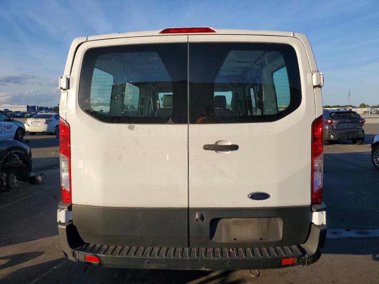 2021 Ford Transit T-150 - Фото 6