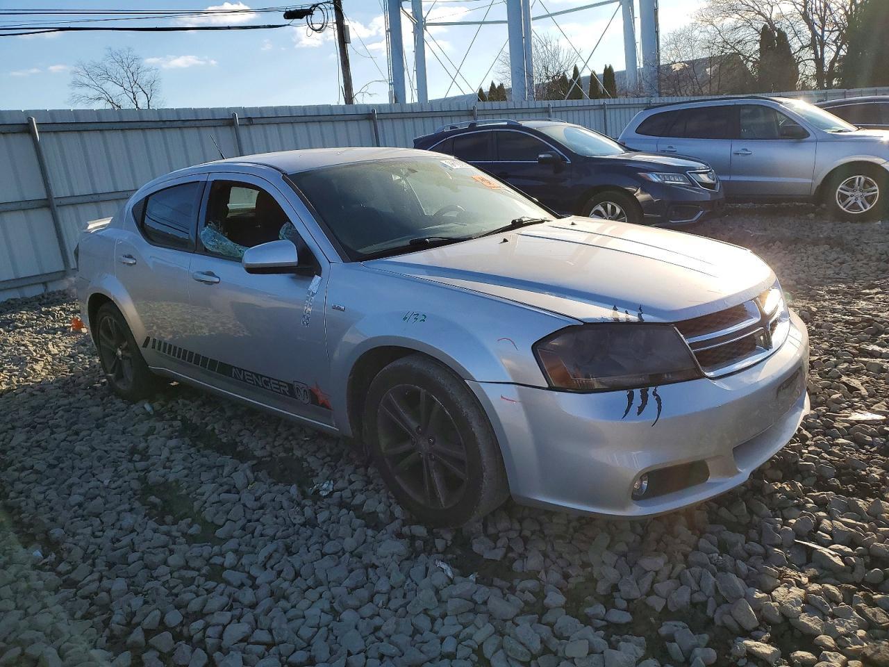 2011 Dodge Avenger Mainstreet - Фото 4