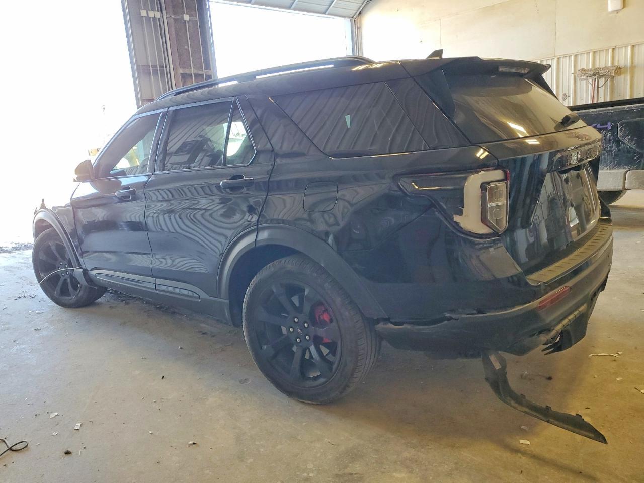 2021 Ford Explorer St - Фото 2