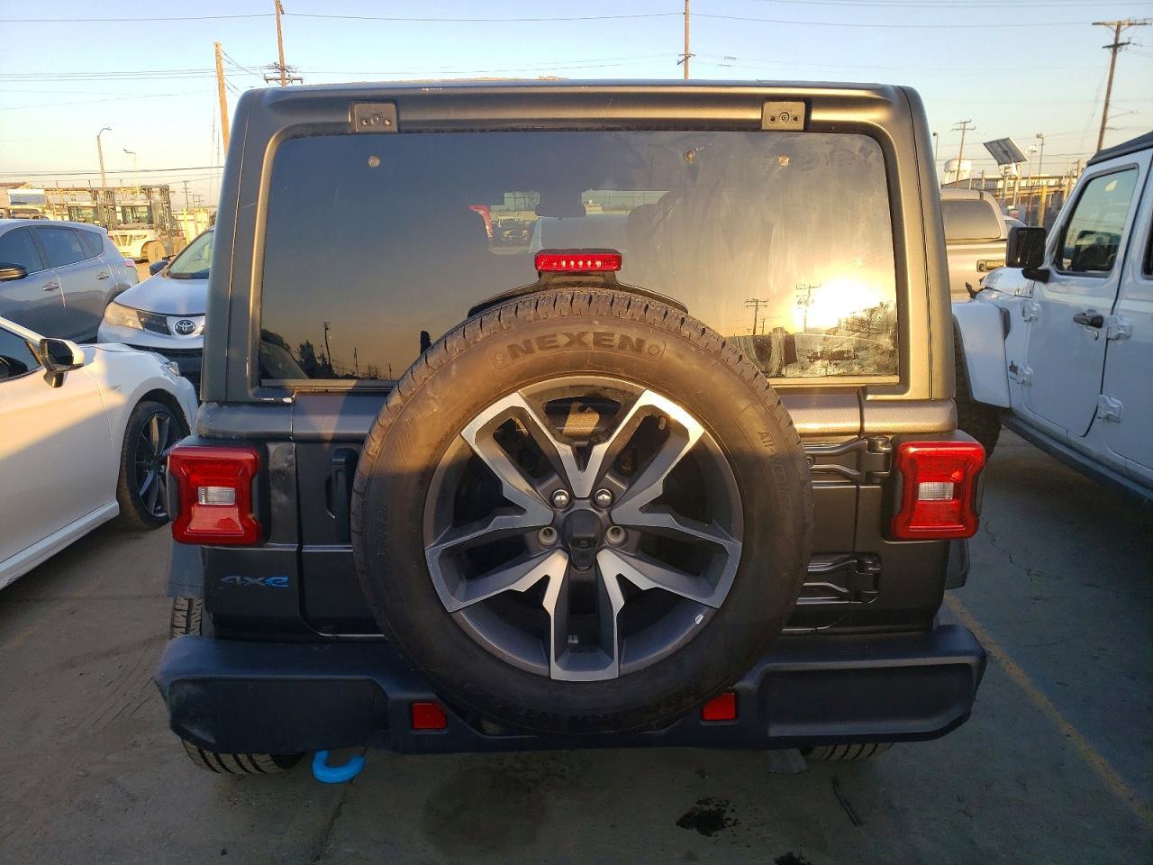 2024 Jeep Wrangler 4Xe - Фото 6