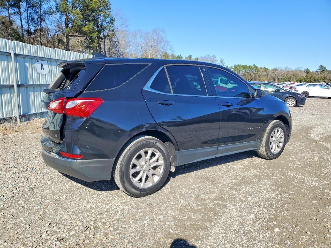 2019 Chevrolet Equinox - Image 3