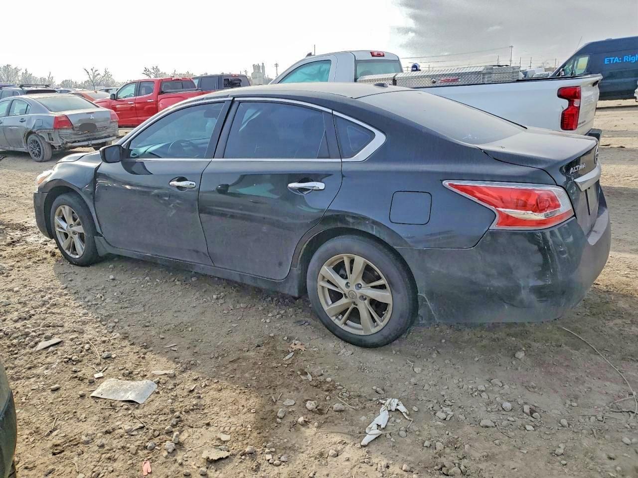 2013 Nissan Altima 2.5 - Image 2