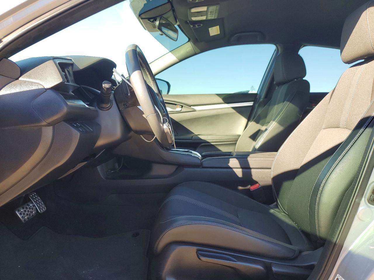 2020 Honda Civic Sport - Фото 7