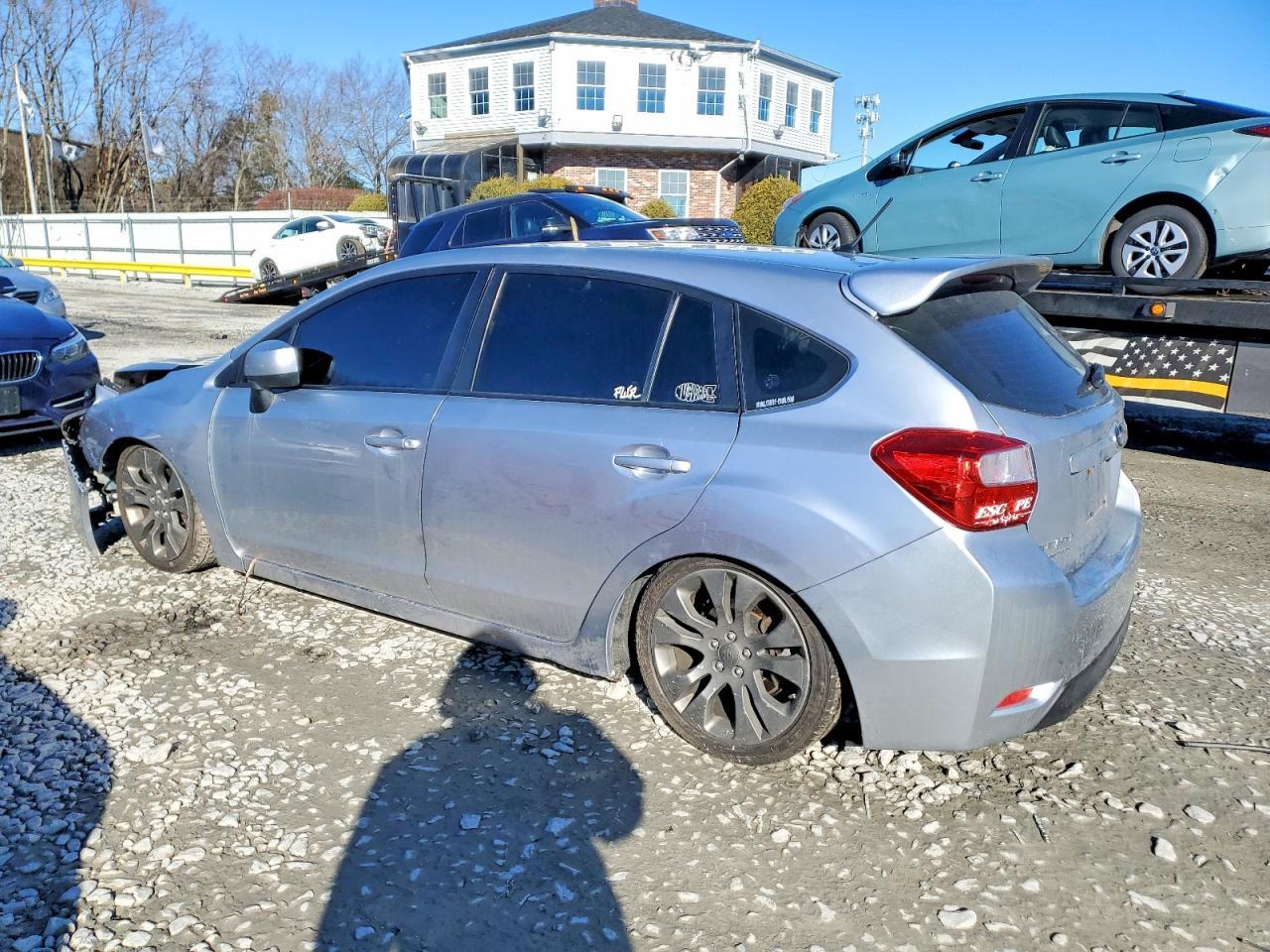 2014 Subaru Impreza Premium - Image 2