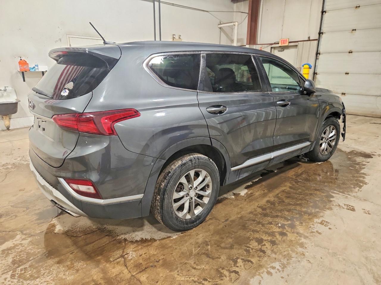 2020 Hyundai Santa Fe Se - Фото 3