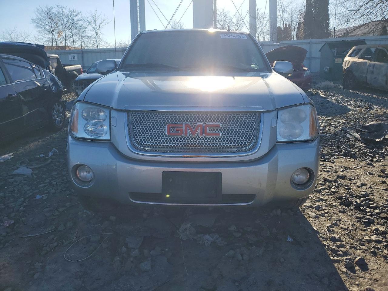 2006 GMC Envoy Denali - Фото 5