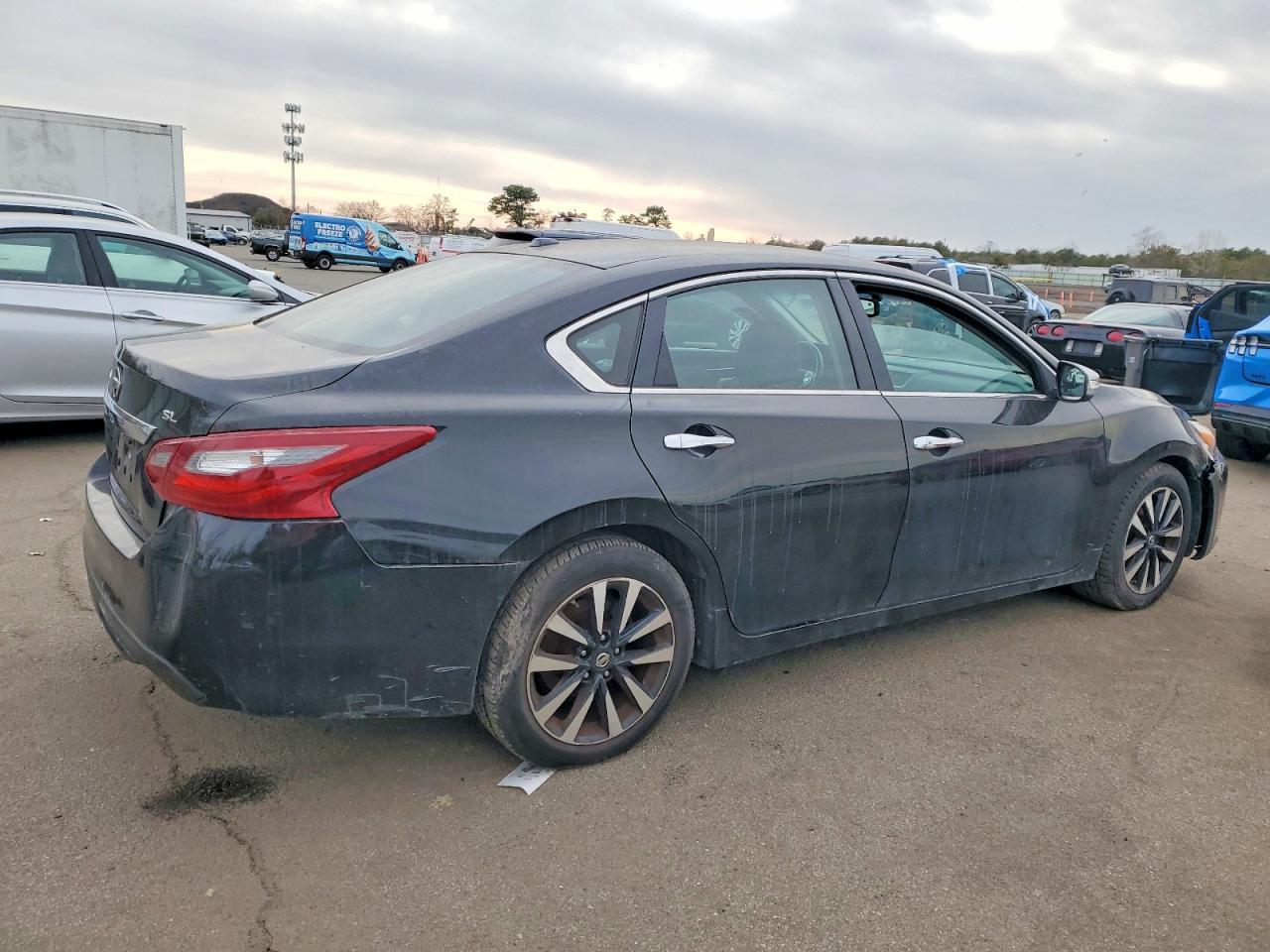 2018 Nissan Altima 2.5 - Фото 3
