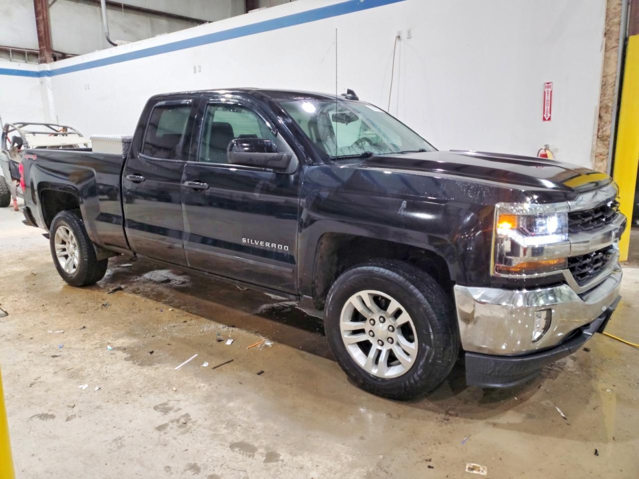 2017 Chevrolet Silverado K1500 Lt - Фото 4