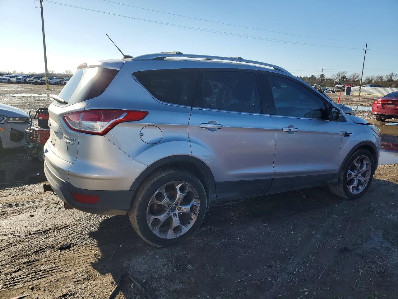 2013 Ford Escape Titanium - Image 3