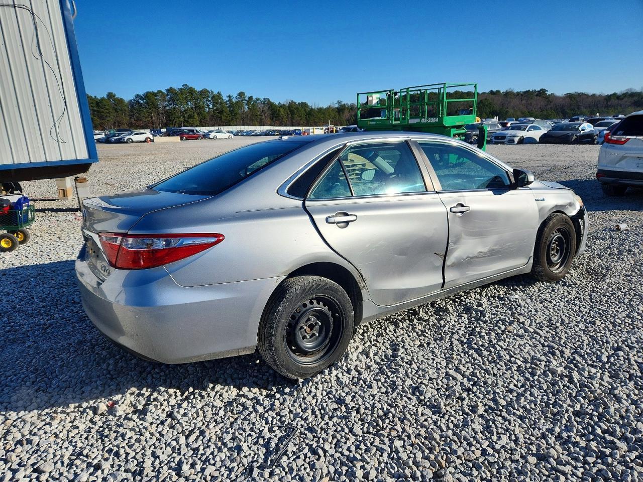 2017 Toyota Camry Hybrid Le - Фото 3