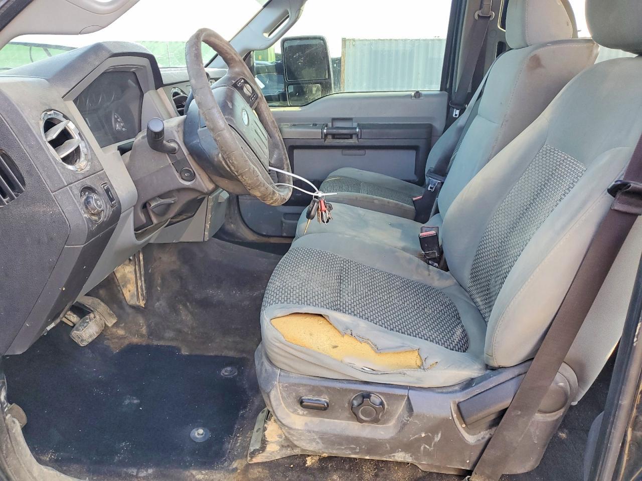 2011 Ford F350 Super Duty - Фото 7