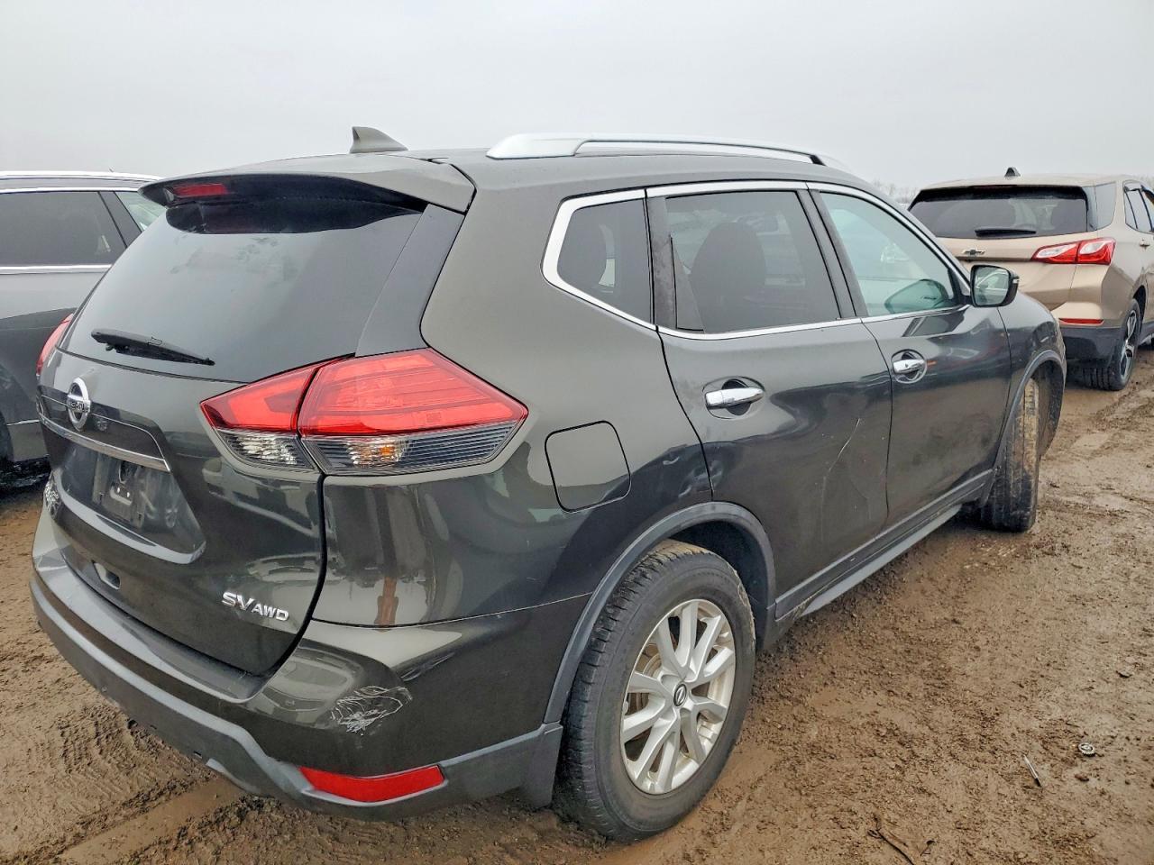2017 Nissan Rogue S - Image 3
