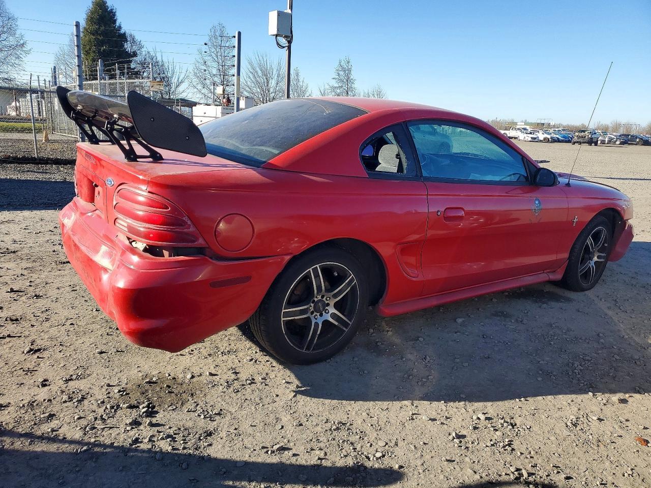 1995 Ford Mustang - Image 3