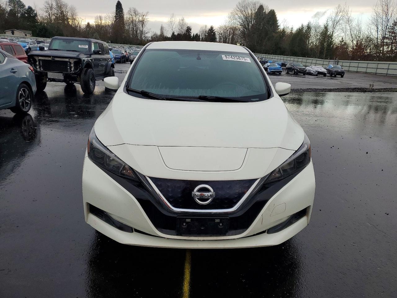2018 Nissan Leaf S - Фото 5