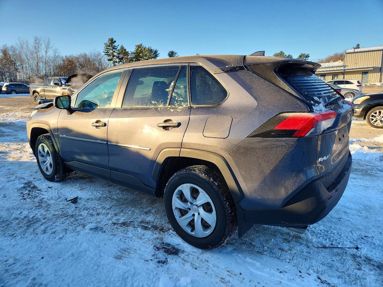 2024 Toyota Rav4 Le - Фото 2