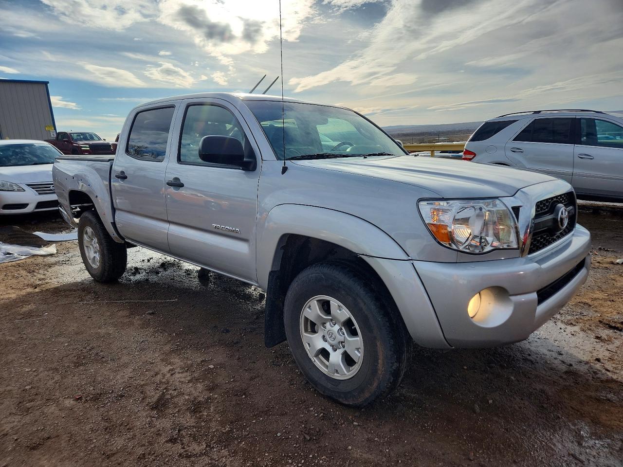 2011 Toyota Tacoma Double Cab - Фото 4