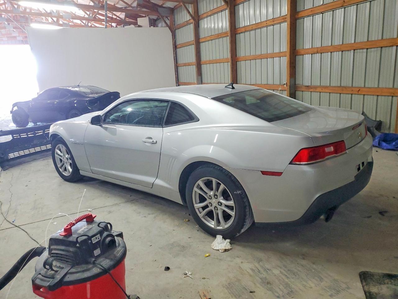 2014 Chevrolet Camaro Ls - Image 2