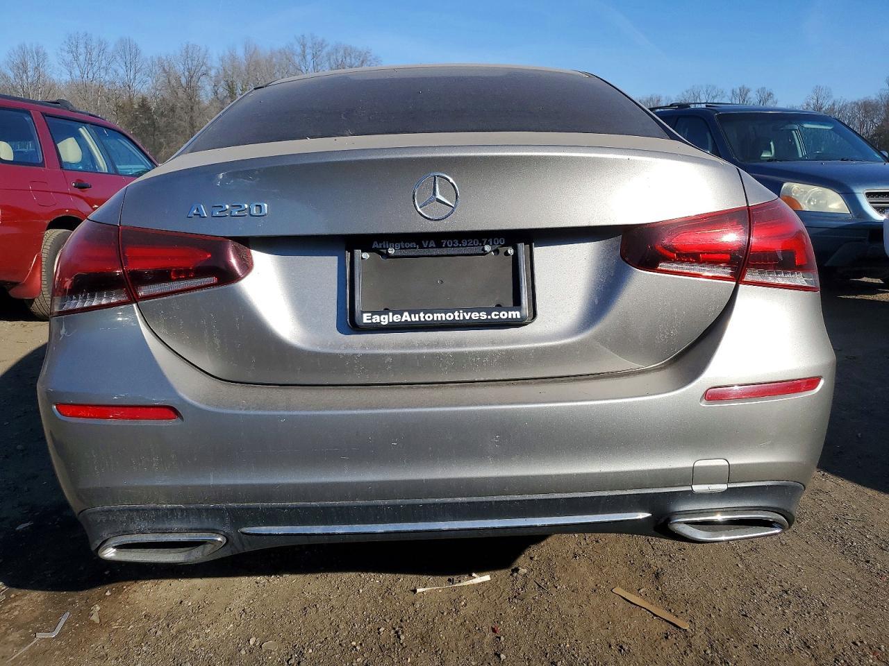 2020 Mercedes-Benz A 220 - Фото 6