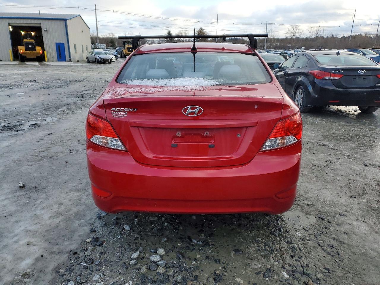 2013 Hyundai Accent Gls - Фото 6