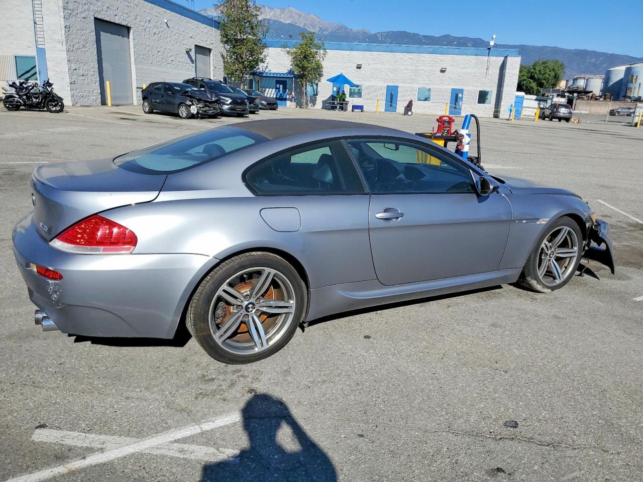 2006 BMW M6 - Image 3